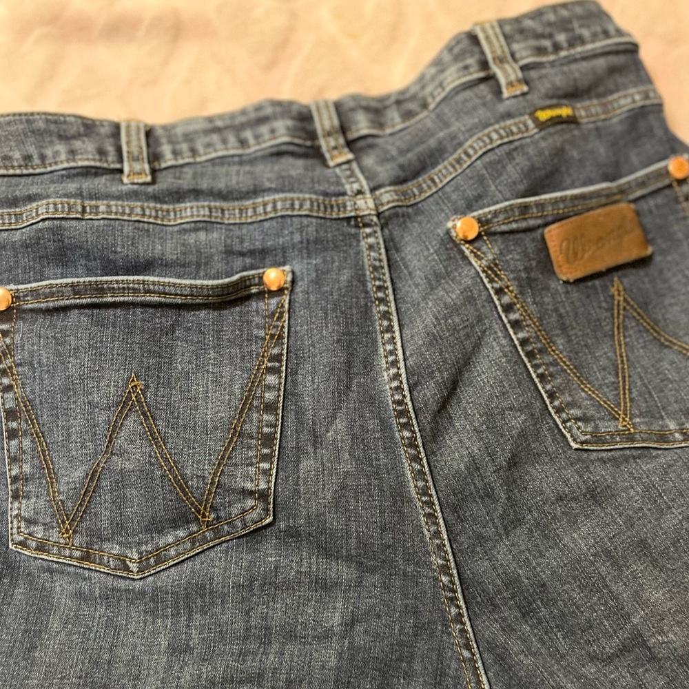 Wrangler Retro High Rise Skinny Jean - Picture 3 of 10